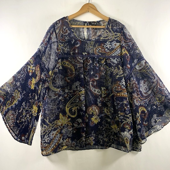 Style & Co. Tops - Womens Sheer Paisley Boho Bell Sleeve Top Size 1X Crochet Flowy Artsy Layer